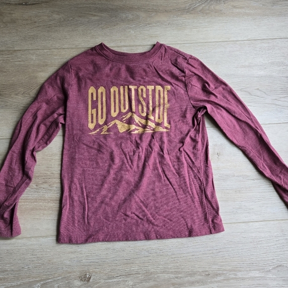 EUC Little Boy Set of 2 Cat & Jack Long Sleeve T-shirts Outdoors Graphic tee - Picture 6 of 9